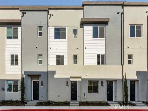 7255 Aura Circle, Huntington Beach, CA