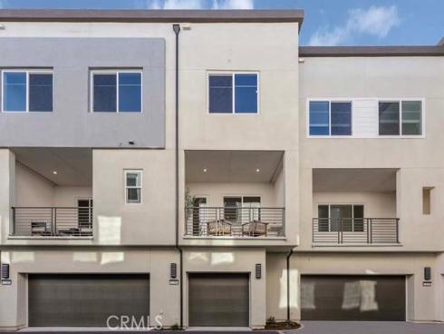 7255 Aura Circle, Huntington Beach, CA