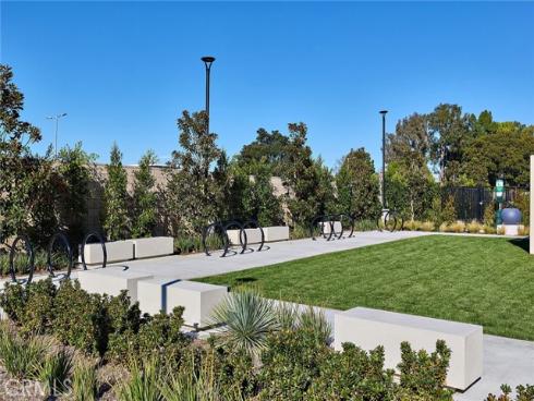 7255 Aura Circle, Huntington Beach, CA