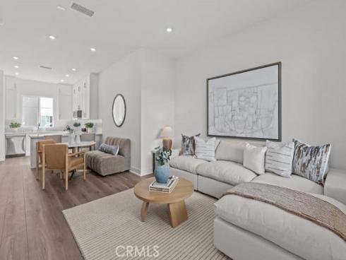 7255 Aura Circle, Huntington Beach, CA
