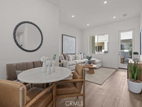 7255 Aura Circle, Huntington Beach, CA
