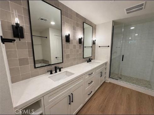 414 Main St Unit 210 , Huntington Beach, CA