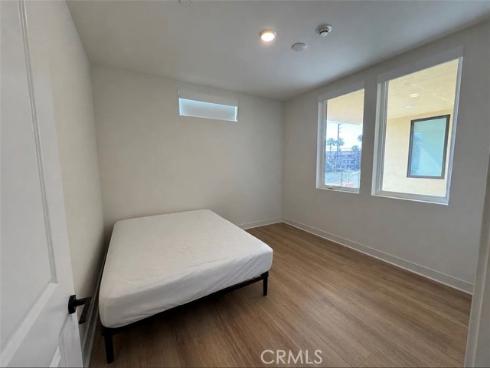 414 Main St Unit 210 , Huntington Beach, CA