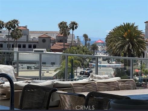 414 Main St Unit 210 , Huntington Beach, CA