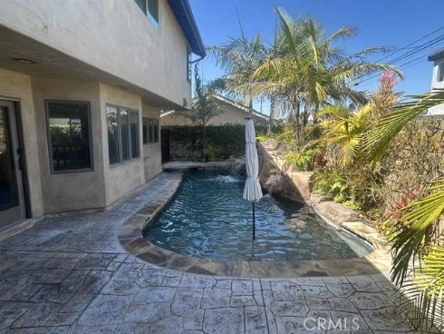 75  Adams   Avenue, Huntington Beach, CA