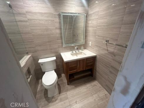 75  Adams   Avenue, Huntington Beach, CA