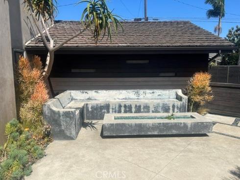 75  Adams   Avenue, Huntington Beach, CA