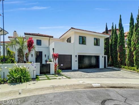 16412 Ardsley Circle