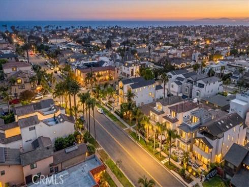 617 12th , Huntington Beach, CA