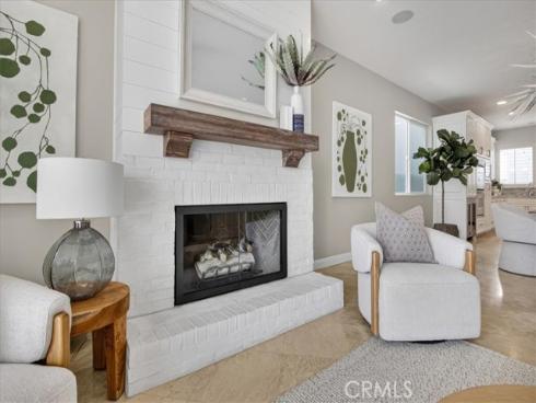 617 12th , Huntington Beach, CA