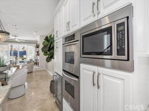 617 12th , Huntington Beach, CA