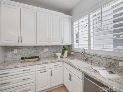 617 12th , Huntington Beach, CA