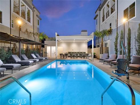 7256 Pointbreak Drive, Huntington Beach, CA
