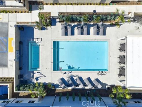 7256 Pointbreak Drive, Huntington Beach, CA