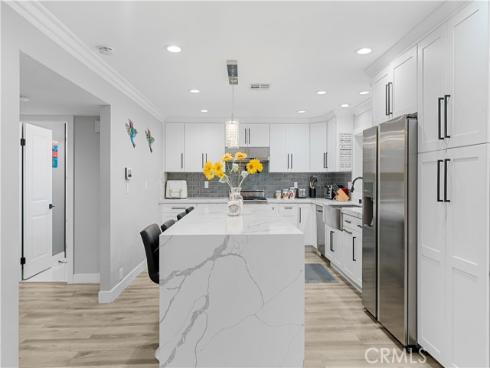 19251 Worchester Lane, Huntington Beach, CA