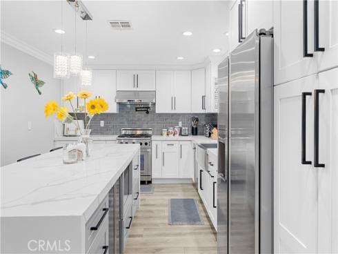 19251 Worchester Lane, Huntington Beach, CA