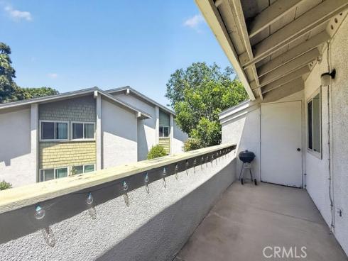 8633 Portola 18F Court, Huntington Beach, CA