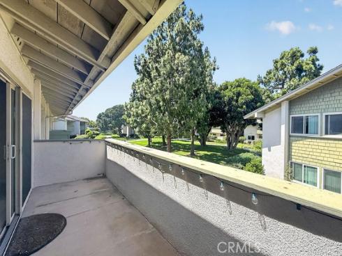 8633 Portola 18F Court, Huntington Beach, CA