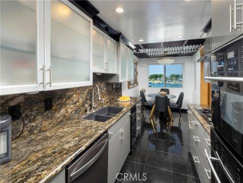 16255 Pacific 203 Circle, Huntington Beach, CA
