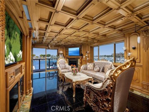 16255 Pacific 203 Circle, Huntington Beach, CA
