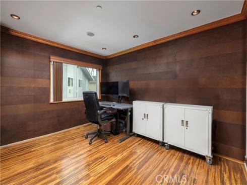 16255 Pacific 203 Circle, Huntington Beach, CA