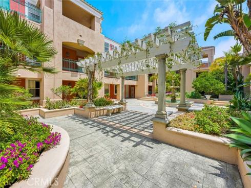 5142 Warner 109 Avenue, Huntington Beach, CA