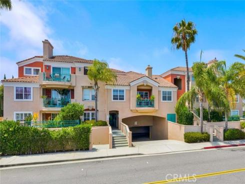 5142 Warner 109 Avenue, Huntington Beach, CA