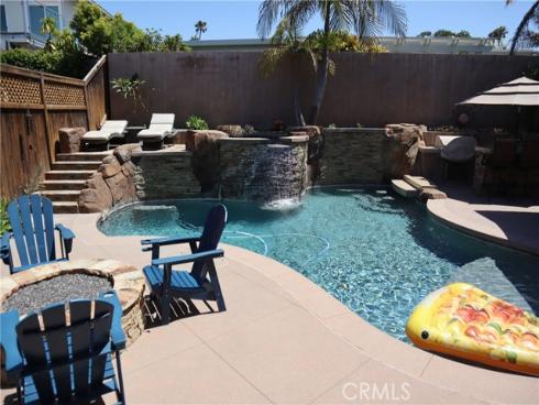 17132 Edgewater Lane , Huntington Beach, CA