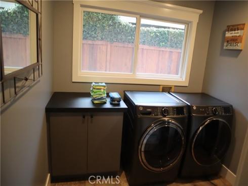 17132 Edgewater Lane , Huntington Beach, CA