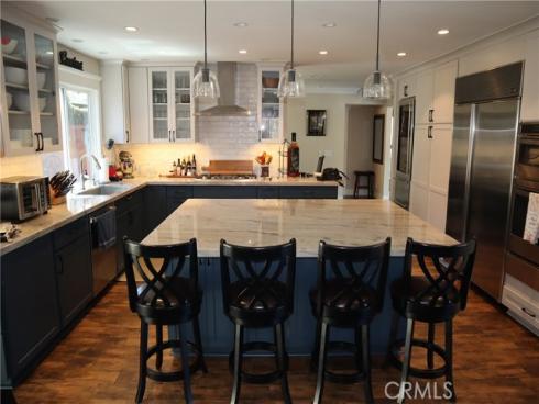 17132 Edgewater Lane , Huntington Beach, CA