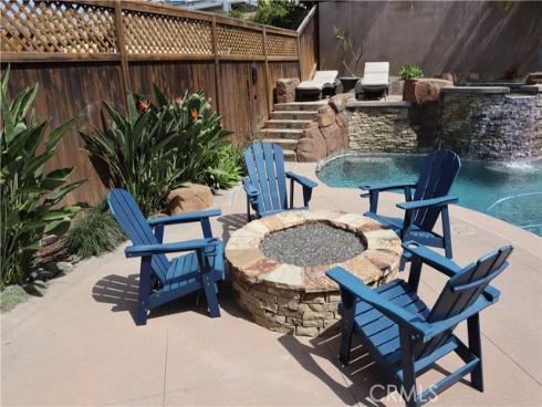 17132 Edgewater Lane , Huntington Beach, CA