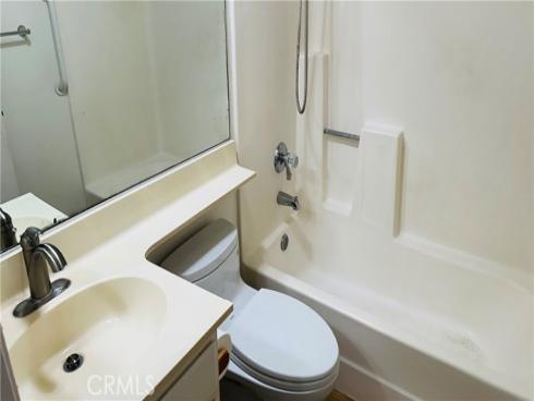 18242 Parkview 106 , Huntington Beach, CA