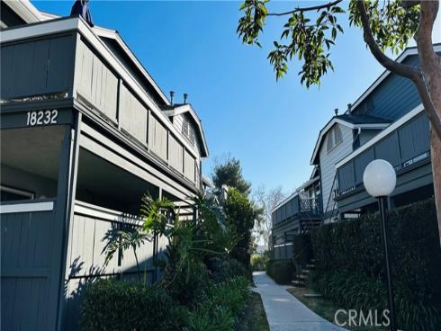 18242  Parkview  106 , Huntington Beach, CA