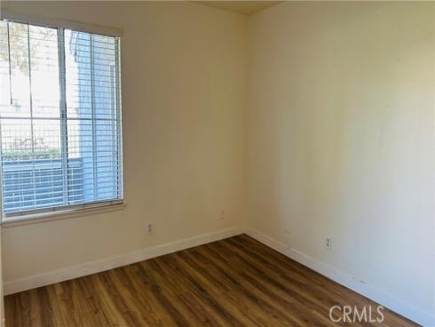18242 Parkview 106 , Huntington Beach, CA