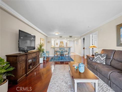200 Pacific Coast M-9 , Huntington Beach, CA