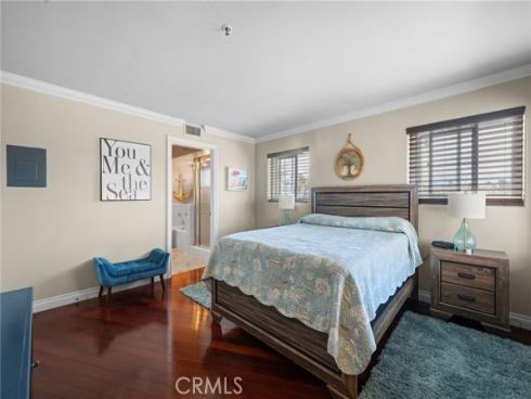 200 Pacific Coast M-9 , Huntington Beach, CA