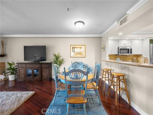 200 Pacific Coast M-9 , Huntington Beach, CA