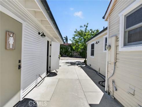 17066 Palmdale , Huntington Beach, CA