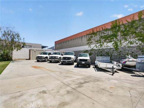 17066 Palmdale , Huntington Beach, CA