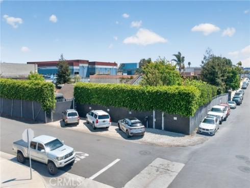 17066 Palmdale , Huntington Beach, CA