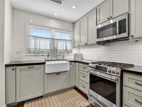 17066 Palmdale , Huntington Beach, CA