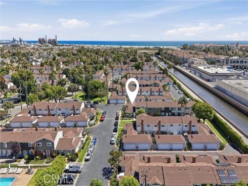 8141 Pennington Drive, Huntington Beach, CA