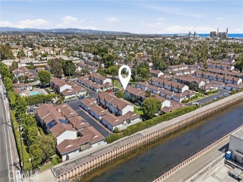 8141 Pennington Drive, Huntington Beach, CA