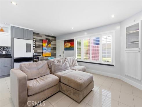 8141 Pennington Drive, Huntington Beach, CA