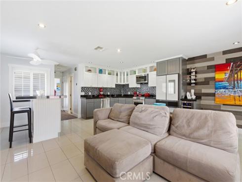 8141 Pennington Drive, Huntington Beach, CA