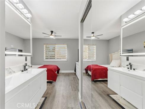 16842 Lucia , Huntington Beach, CA