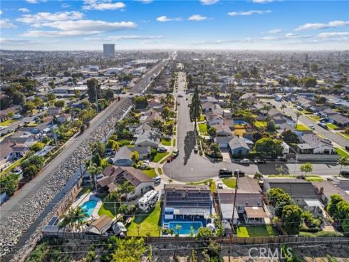 16842 Lucia , Huntington Beach, CA
