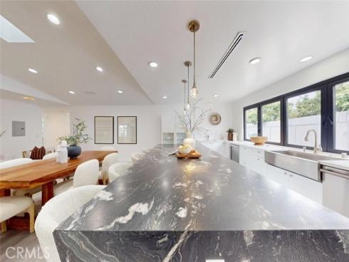 5781  Rogers  , Huntington Beach, CA
