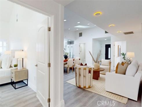 5781  Rogers  , Huntington Beach, CA