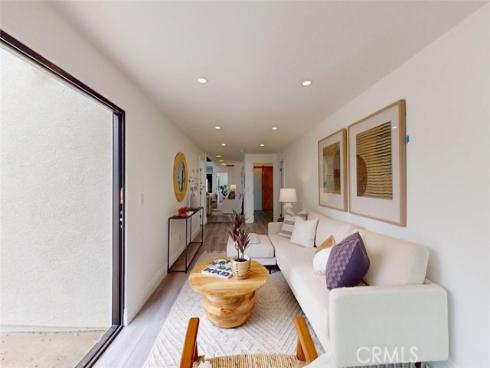 5781  Rogers  , Huntington Beach, CA
